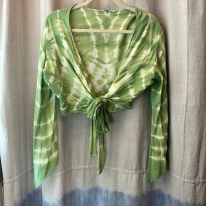 Cropped wrap top